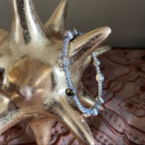 BRIGHTON BRACELET SINGLE SMALL BANGLE MAGNETIC HINGE WITH GOLDEN PEARLS/STONES - Picture 7 of 15